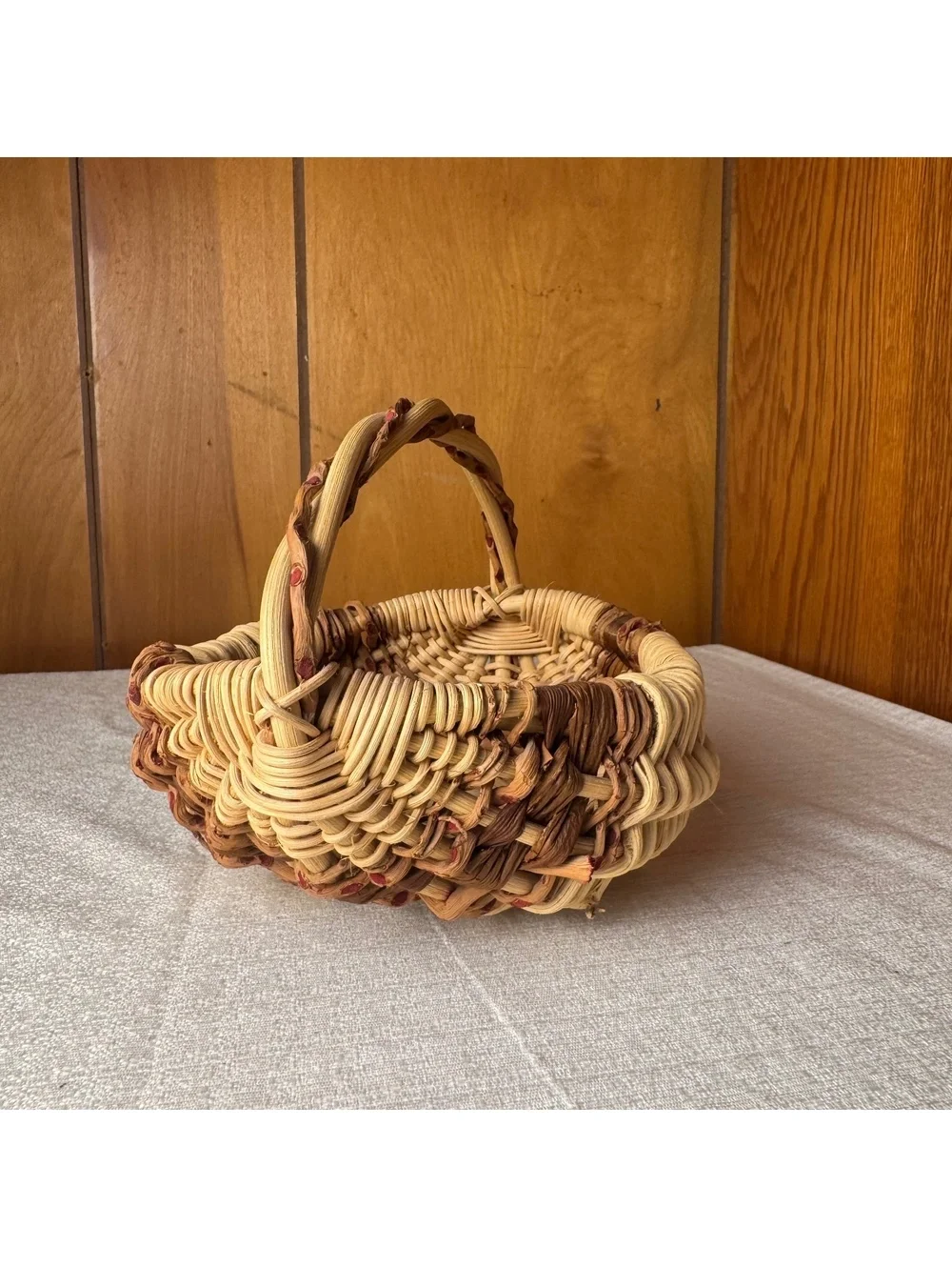 Vintage Handmade Butt Basket Woven Folk Art Decorative Basket With Handle